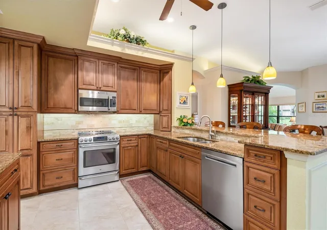 Photo 2 of Single family home for sale at 5 Medalist Pl, Rotonda West, FL 33947 | MLS# D6148682 | Listing updated on 2026-09-12