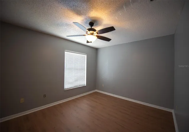 Listing Photo 5 - Condo for sale in building located at 1621 Sandy Pt Sq, ORLANDO, FL 32807 - Unit #61