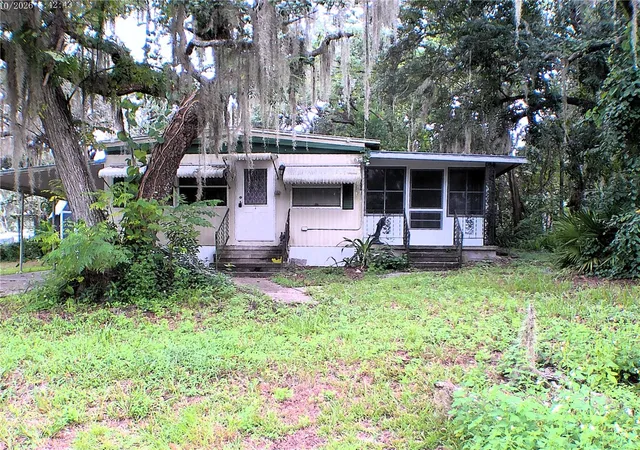 Photo 1 of Manufactured home for sale at 1930 Se 188th Court, Silver Springs, FL 34488 | MLS# OM731857 | Listing updated on 2026-09-20