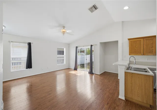 Photo 3 of Single family home for sale at 11426 Bay Gdns Loop, Riverview, FL 33569 | MLS# TB8546378 | Listing updated on 2026-10-09