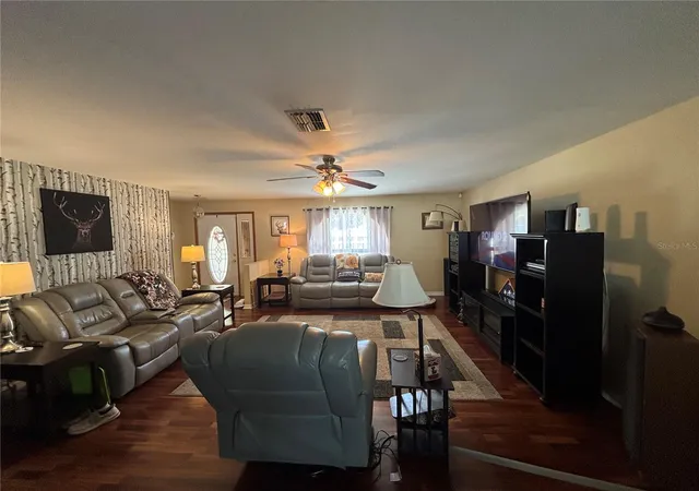 Photo 3 of Single family home for sale at 12277 Glen Hvn St, Spring Hill, FL 34609 | MLS# TB8546380 | Listing updated on 2026-10-02