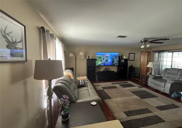 Photo 4 of Single family home for sale at 12277 Glen Hvn St, Spring Hill, FL 34609 | MLS# TB8546380 | Listing updated on 2026-10-02