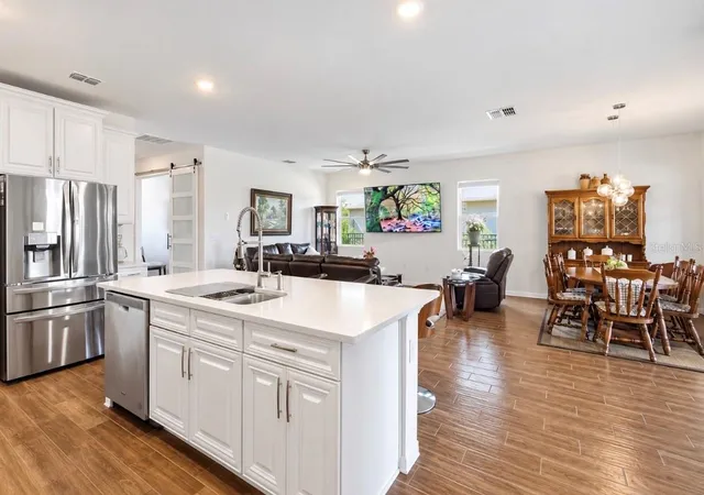 Photo 4 of Single family home for sale at 3482 Sparkleberry Ct, Clermont, FL 34714 | MLS# S5157123 | Listing updated on 2026-09-16