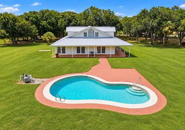 Photo 2 of Single family home for sale at 1777 Pollywog Crossover Rd, LABELLE, FL 33935 | MLS# TB8546381 | Listing updated on 2026-10-14