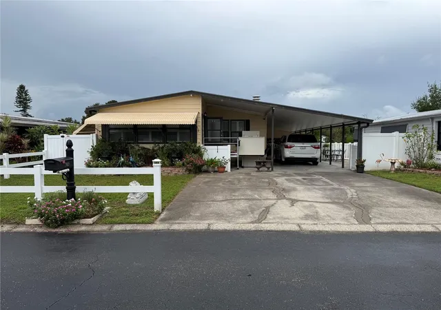Photo 1 of Sale Pending at 9105 Otter Pass, Tampa, FL 33626 | MLS# TB8546386 | Listing updated on 2026-09-08