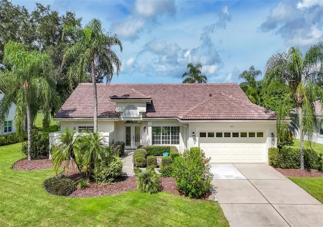 Single family home for sale at 4415 Highland Oaks Cir, SARASOTA, FL 34235 | MLS# A4705361