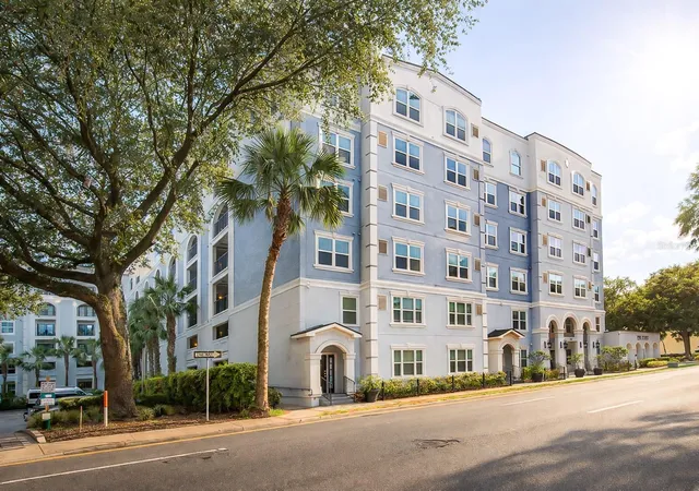 Photo 1 of Condo for sale at 206 E South St #4007, Orlando, FL 32801 | MLS# O6439914 | Listing updated on 2026-09-27