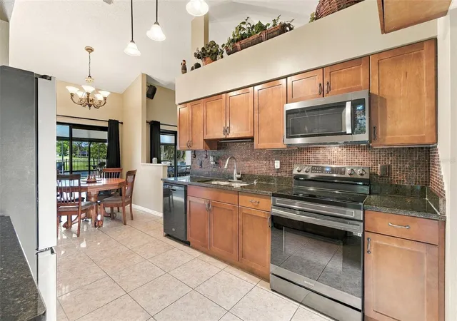 Photo 4 of Single family home for sale at 2734 Abney Ave, Orlando, FL 32833 | MLS# O6439918 | Listing updated on 2026-09-25