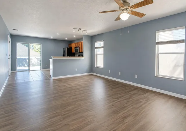 Photo 2 of Single family home for sale at 2257 Martins Run, Tavares, FL 32778 | MLS# G5117491 | Listing updated on 2026-10-22