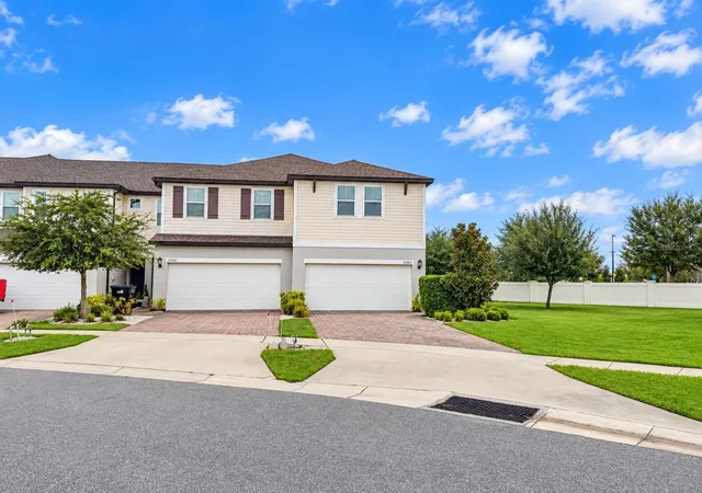 Photo 1 of Townhouse for sale at 15367 Willow Arbor Cir, ORLANDO, FL 32824 | MLS# S5157129 | Listing updated on 2026-10-08