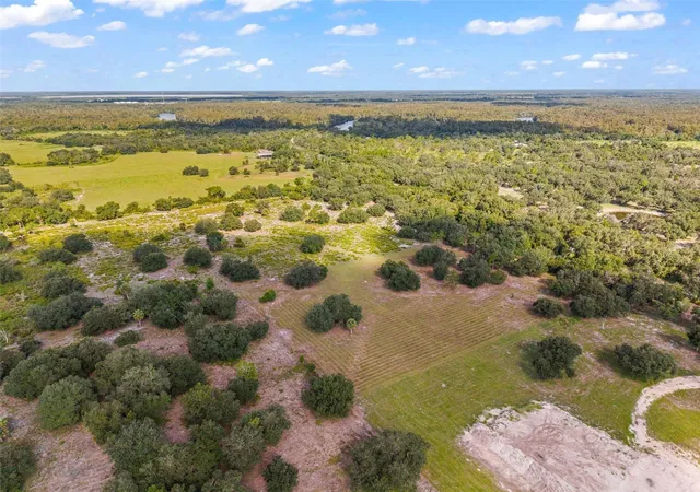 Photo 4 of Land for sale at 7865 SW River St, Sarasota, FL 34269 | MLS# C7530470 | Listing updated on 2026-09-08