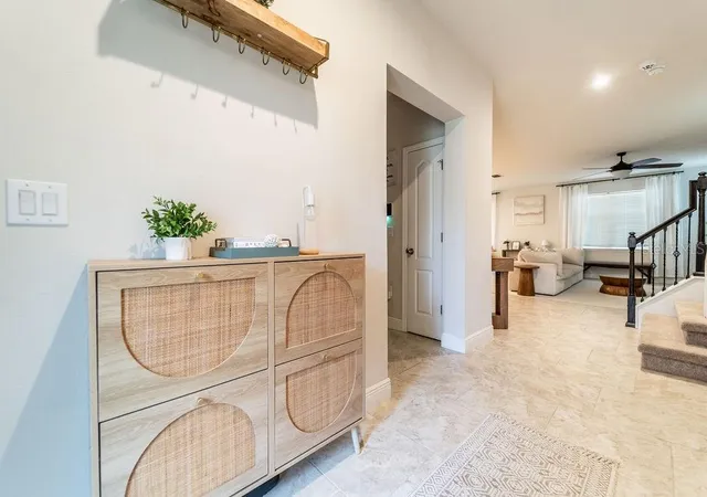 Photo 3 of Single family home for sale at 1625 Chelsea Manor Cir, Deland, FL 32724 | MLS# V4951166 | Listing updated on 2026-09-20