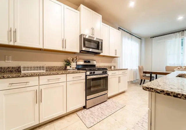 Photo 4 of Single family home for sale at 1625 Chelsea Manor Cir, Deland, FL 32724 | MLS# V4951166 | Listing updated on 2026-09-20