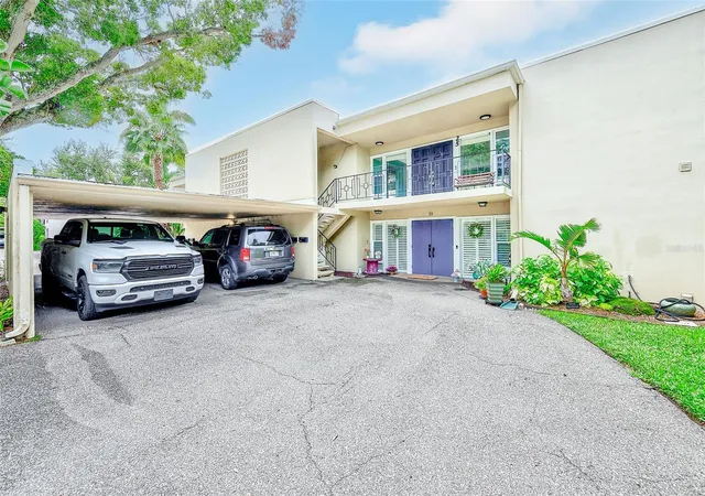 Photo 1 of Condo for sale at 25 Country Clb Dr, Largo, FL 33771 | MLS# TB8546406 | Listing updated on 2026-10-07