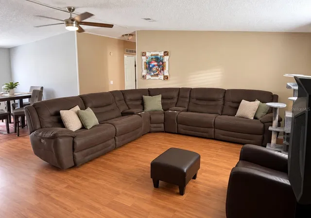 Photo 4 of Manufactured home for sale at 9027 Hammock Loop, Polk City, FL 33868 | MLS# TB8546418 | Listing updated on 2026-09-14