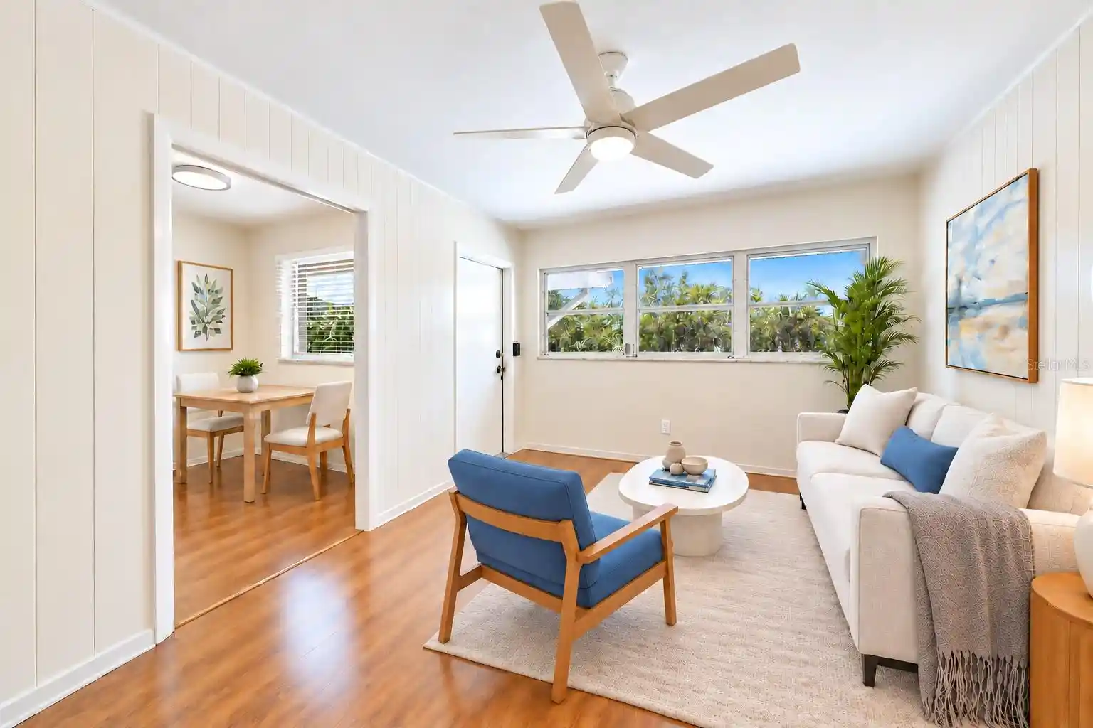 Listing Photo 2 - Condo for sale in 2507 Beneva Rd located at 2507 Beneva Rd, Sarasota, FL 34232 - Unit 2507 Beneva Rd