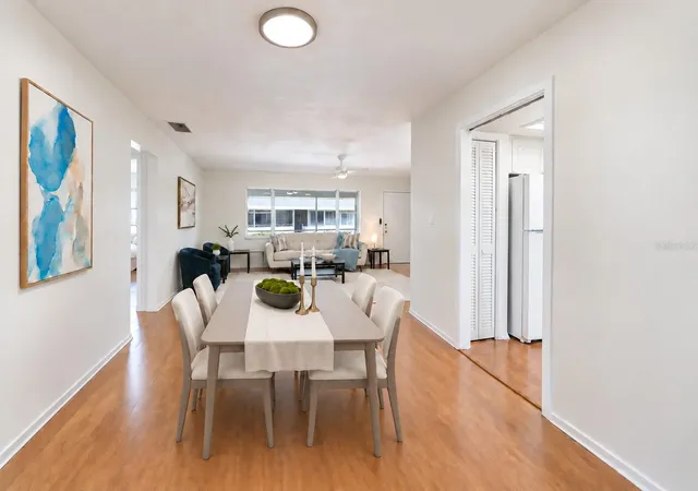 Listing Photo 5 - Condo for sale in building located at 2507 Beneva Rd, Sarasota, FL 34232 - Unit #6