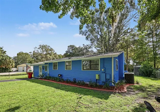 Photo 3 of Single family home for sale at 5601 S Perch Dr, Floral City, FL 34436 | MLS# TB8546432 | Listing updated on 2026-10-09