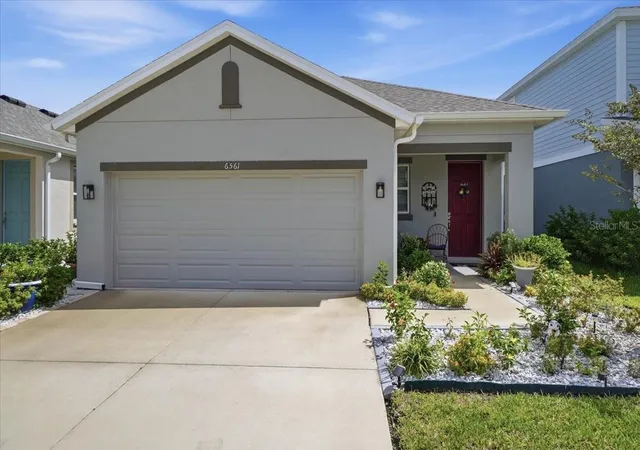 Photo 1 of Sale Pending at 6561 Great Bear Dr, Lakeland, FL 33805 | MLS# TB8546438 | Listing updated on 2026-10-29