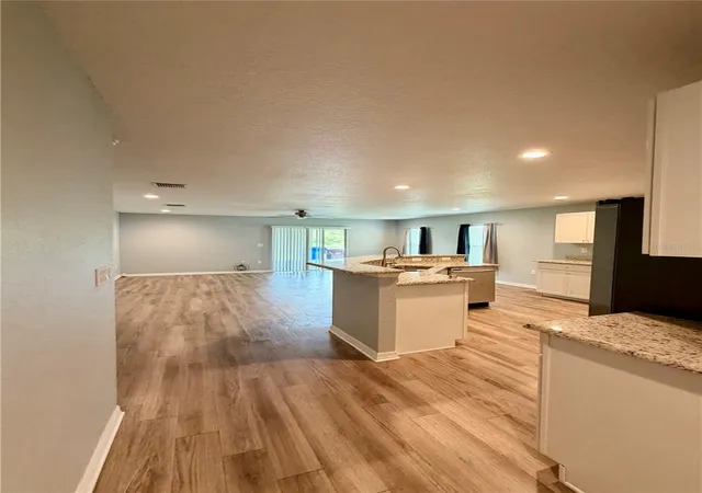 Photo 3 of Townhouse for sale at 2934 Fieldwood Cir, Saint Cloud, FL 34772 | MLS# S5157142 | Listing updated on 2026-09-14