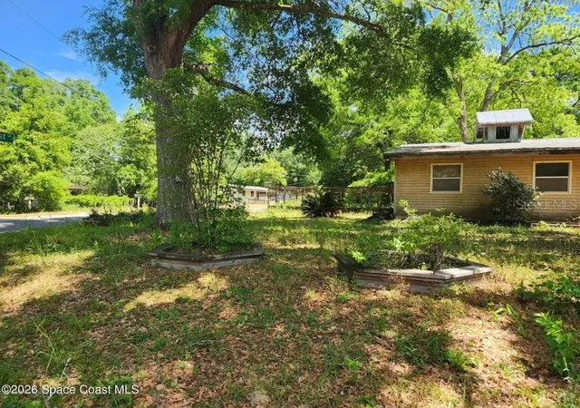 Photo 2 of Single family home for sale at 3607 S Lakewood Dr, Tallahassee, FL 32305 | MLS# O6439962 | Listing updated on 2026-10-05