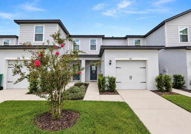 Photo 1 of Townhouse for sale at 872 Poppy Ln, Dundee, FL 33838 | MLS# L4964891 | Listing updated on 2026-09-14