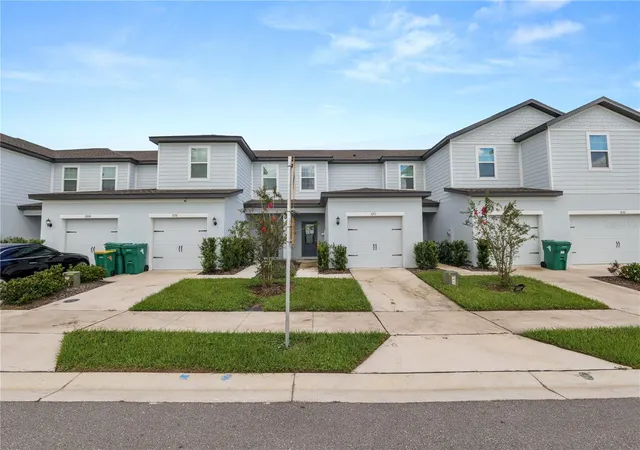 Photo 4 of Townhouse for sale at 872 Poppy Ln, Dundee, FL 33838 | MLS# L4964891 | Listing updated on 2026-09-14