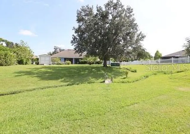 Photo 2 of Single family home for sale at 3638 Doe Run Dr, Saint Cloud, FL 34772 | MLS# S5157147 | Listing updated on 2026-09-15
