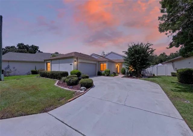 Photo 1 of Single family home for sale at 4427 Ne 5th Street, Ocala, FL 34470 | MLS# OM731873 | Listing updated on 2026-09-22