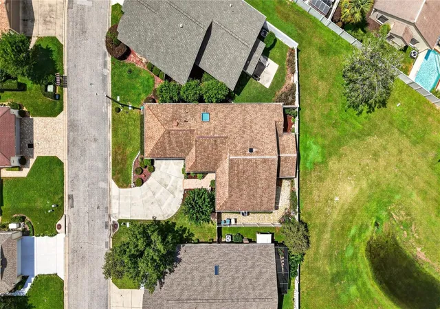 Photo 4 of Single family home for sale at 4427 NE 5th Street, Ocala, FL 34470 | MLS# OM731873 | Listing updated on 2026-09-22