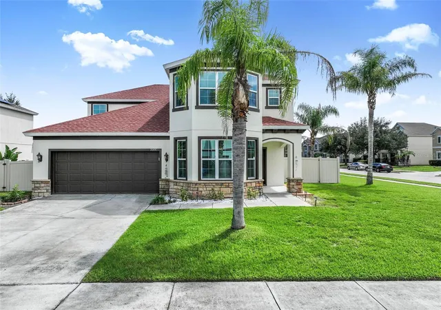 Photo 1 of Single family home for sale at 2001 Red Blf Ave, Apopka, FL 32712 | MLS# O6439990 | Listing updated on 2026-09-20
