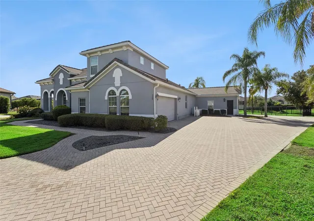 Photo 3 of Single family home for sale at 3065 Murano Ct, Mount Dora, FL 32757 | MLS# G5117501 | Listing updated on 2026-09-25