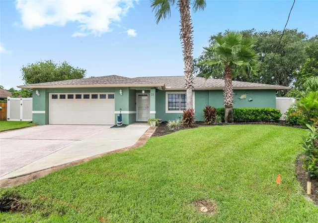 Photo 4 of Single family home for sale at 21 Corona Ct, Palm Coast, FL 32137 | MLS# FC321284 | Listing updated on 2026-09-24
