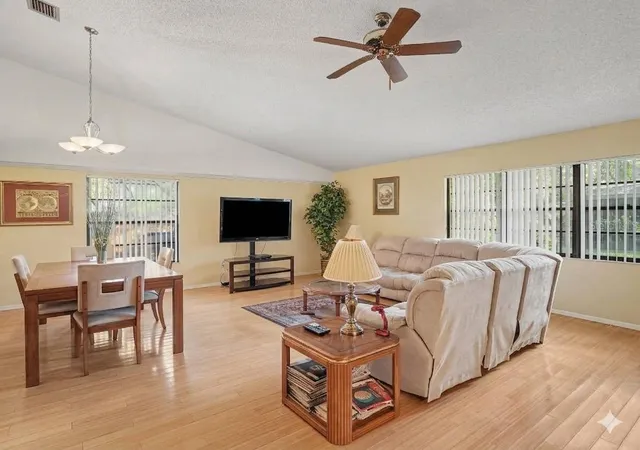 Photo 3 of Multi family home for sale at 5031 Barrington Cir #601, Sarasota, FL 34234 | MLS# A4705411 | Listing updated on 2026-09-23