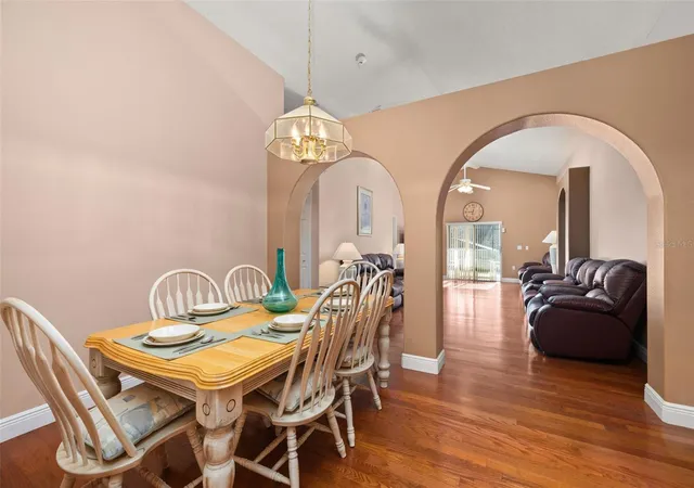 Photo 3 of Single family home for sale at 1612 Oak Hl Trl, Kissimmee, FL 34747 | MLS# S5157152 | Listing updated on 2026-09-20