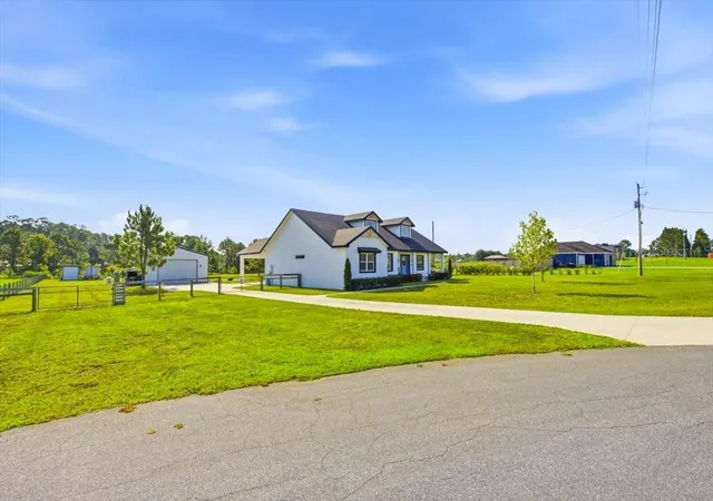 Photo 2 of Single family home for sale at 18165 Bayamon Ave, Polk City, FL 33868 | MLS# B4902373 | Listing updated on 2026-10-02