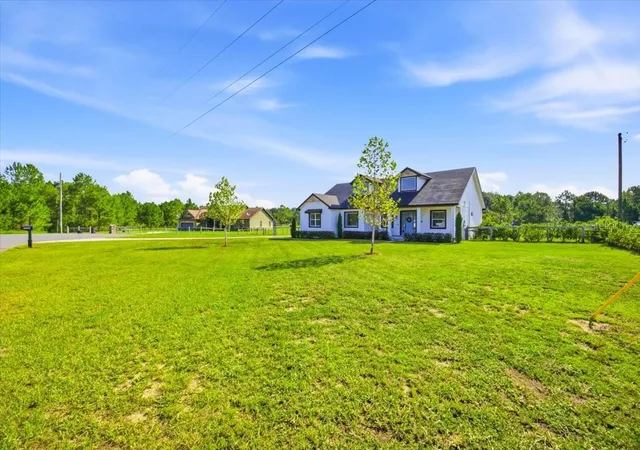 Photo 3 of Single family home for sale at 18165 Bayamon Ave, Polk City, FL 33868 | MLS# B4902373 | Listing updated on 2026-10-02