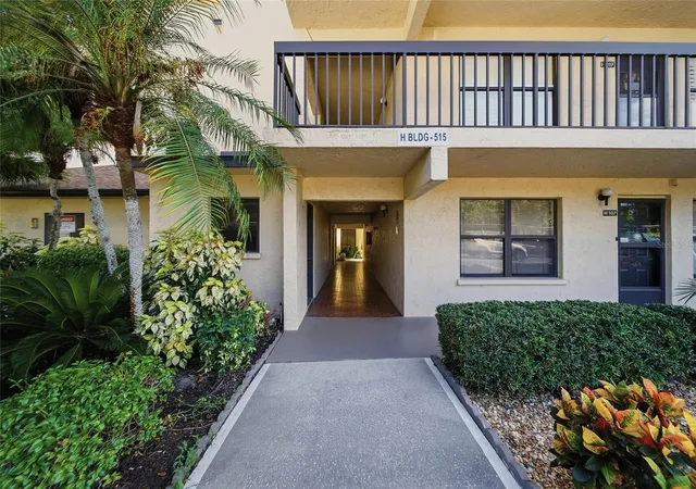 Photo 1 of Condo for sale at 515 30th Avenue W #H308, Bradenton, FL 34205 | MLS# A4705414 | Listing updated on 2026-09-15