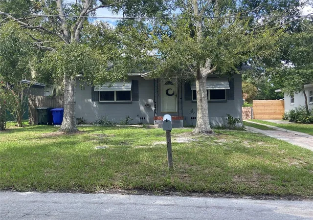 Photo 1 of Single family home for sale at 608 Channing Rd, Lakeland, FL 33805 | MLS# L4964896 | Listing updated on 2026-09-23