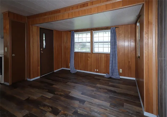 Photo 4 of Manufactured home for sale at 417 NE 64th Avenue, Ocala, FL 34470 | MLS# OM731878 | Listing updated on 2026-09-11
