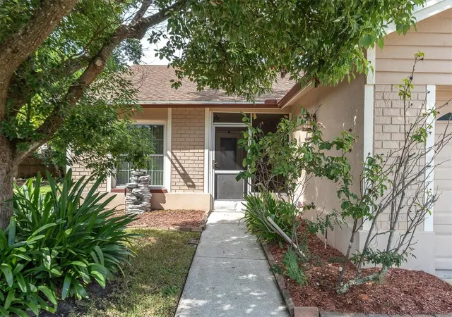 Photo 2 of Single family home for sale at 10833 Livingston Dr, New Port Richey, FL 34654 | MLS# W7889296 | Listing updated on 2026-09-19