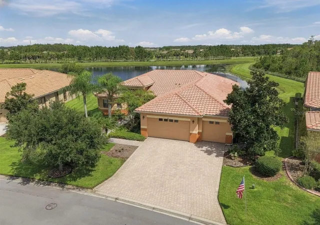Photo 2 of Single family home for sale at 148 Rancho Mirage Dr, Kissimmee, FL 34759 | MLS# S5157155 | Listing updated on 2026-09-16