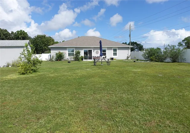 Photo 37 of Single family home for sale at 1 Frenora Ln, Palm Coast, FL 32137 | MLS# FC321287 | Listing updated on 2026-09-12