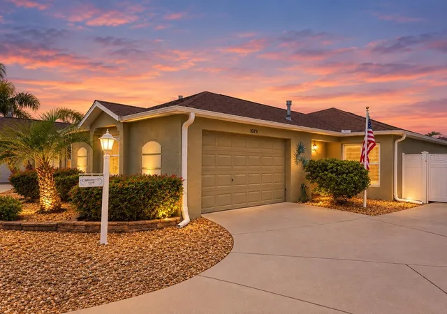 Photo 1 of Single family home for sale at 1075 Burnettown Pl, The Villages, FL 32162 | MLS# G5117510 | Listing updated on 2026-09-25