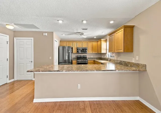 Photo 3 of Single family home for sale at 1075 Burnettown Pl, The Villages, FL 32162 | MLS# G5117510 | Listing updated on 2026-09-25