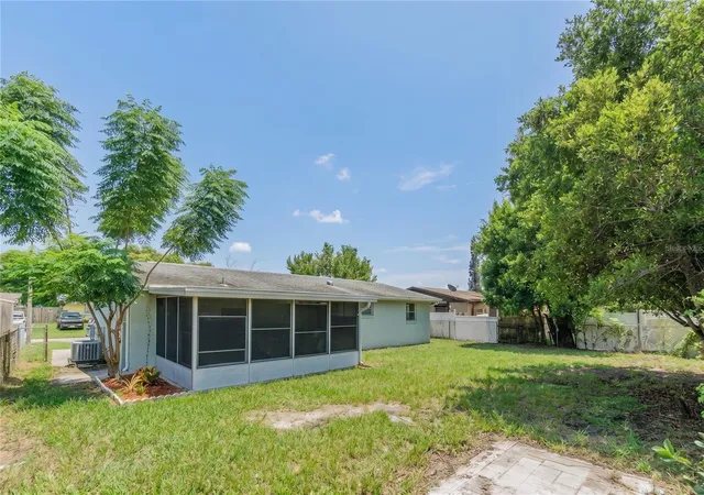 Photo 3 of Single family home for sale at 4901 Daphne St, New Port Richey, FL 34652 | MLS# TB8546516 | Listing updated on 2026-09-28