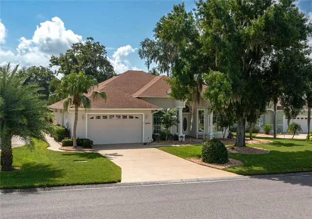 Single family home for sale at 6803 Hermitage Dr, LAKELAND, FL 33810 | MLS# L4964898