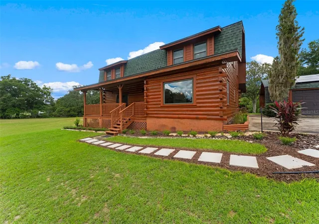 Photo 1 of Single family home for sale at 15551 Vinola Ct, Montverde, FL 34756 | MLS# O6440045 | Listing updated on 2026-09-26