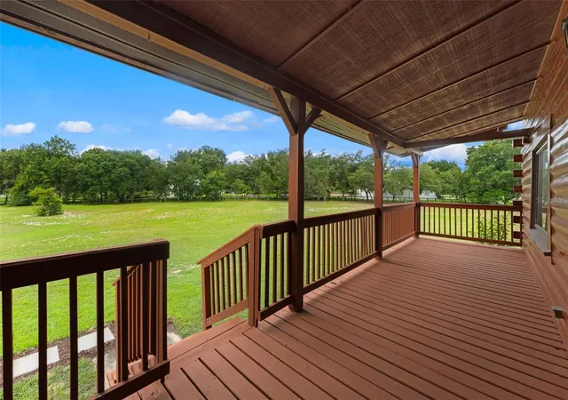 Photo 2 of Single family home for sale at 15551 Vinola Ct, Montverde, FL 34756 | MLS# O6440045 | Listing updated on 2026-09-26