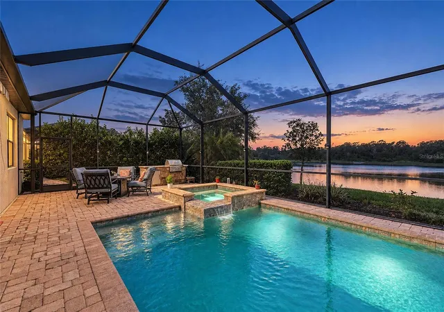 Photo 3 of Single family home for sale at 17009 Polo Trl, Bradenton, FL 34211 | MLS# A4705427 | Listing updated on 2026-10-15